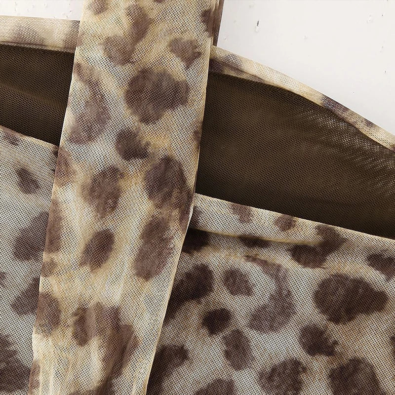 סט שיפון שני חלקים טופ סטרפלס וחצאית מידי בעיטור צעיף תואם - לירי