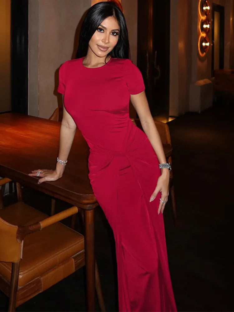 שמלת מקסי כיווצים בעיצוב קרוס - שיילה