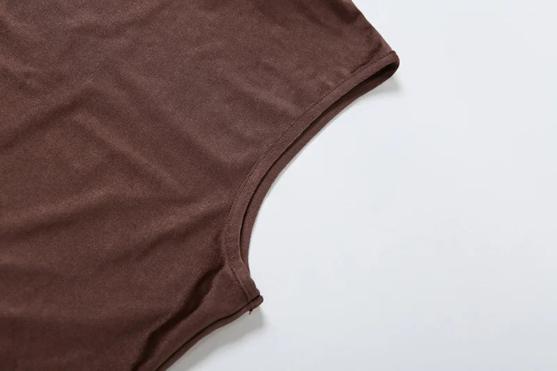 שמלת מיני צווארון גולף בד מבריק בעיצוב קרוס כיווצים - OR