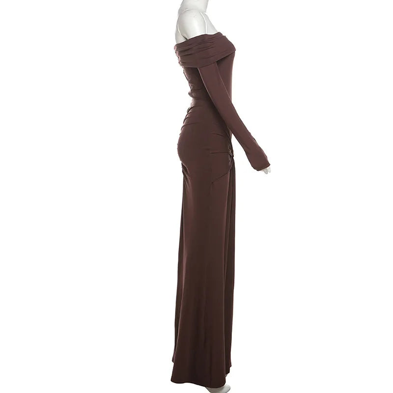 שמלת מקסי כיווצים כתפיים חשופות בעיצוב אבזם זהב - ORA