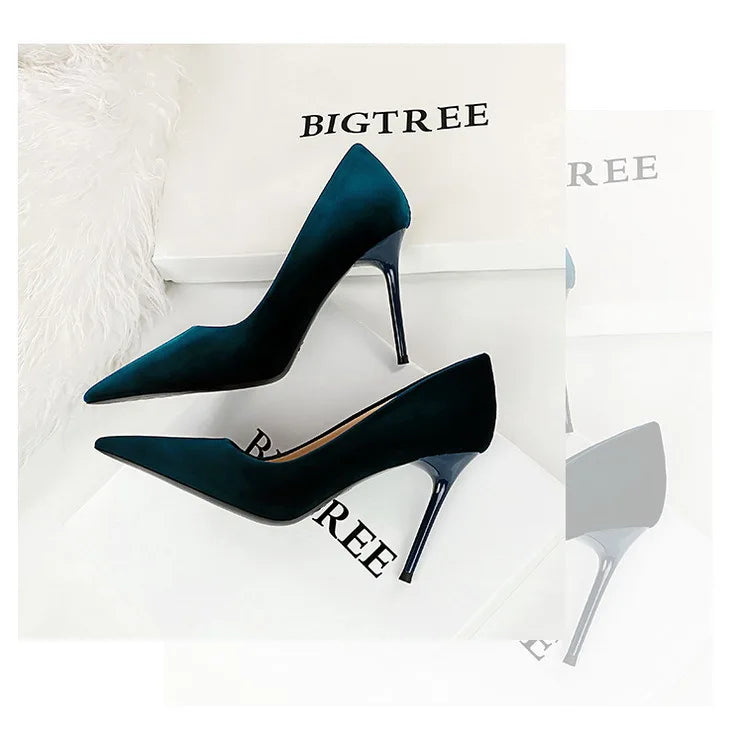Pointed velvet fabric high heel shoes - Lunar