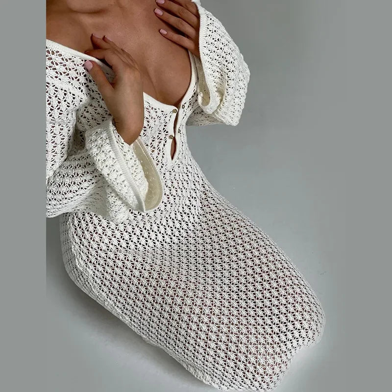 שמלת מקסי חוף סרוגה גב פתוח בעיטור סיכות פנינים - Lina