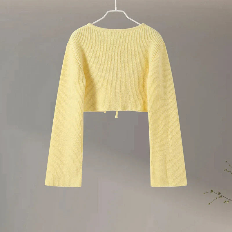 סט שני חלקים סרוג חצאית מקסי וחולצת קשירות - ימית