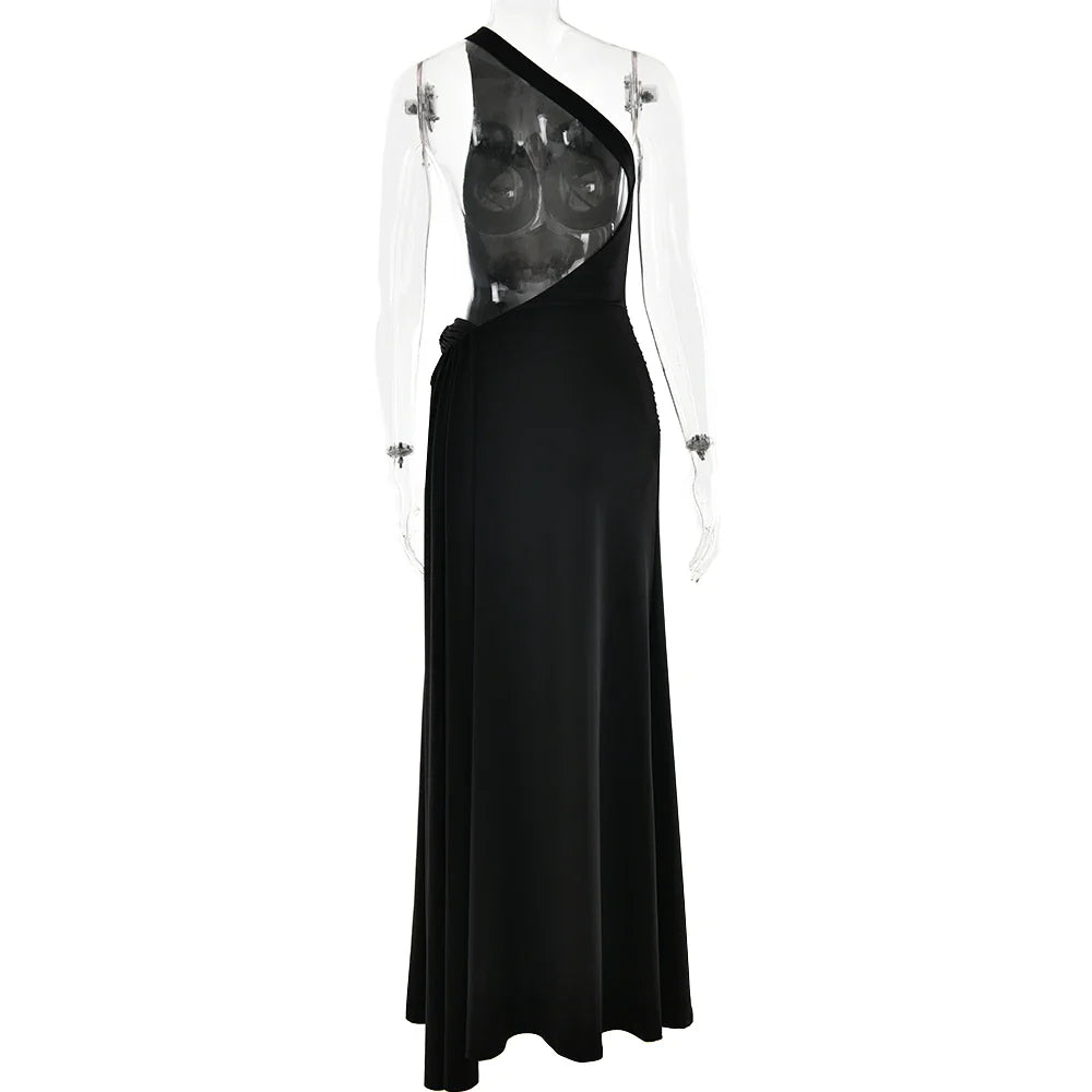 שמלת מקסי כתפיה אחת גב פתוח בעיטור כיווצים ואבזם - גוון