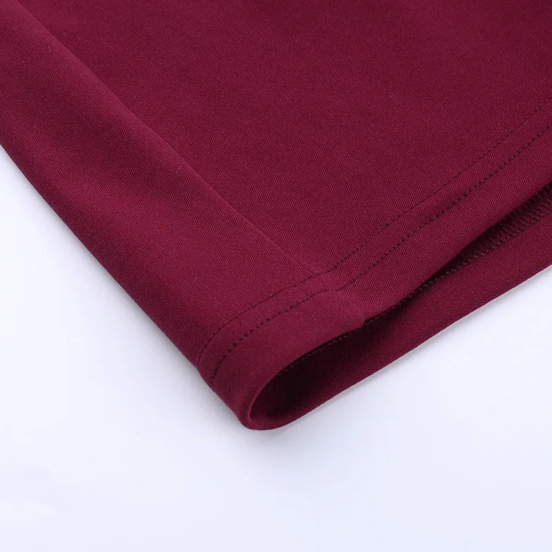 שמלת מיני בגזרה מחויטת בעיטור כיסים - אנטוניה