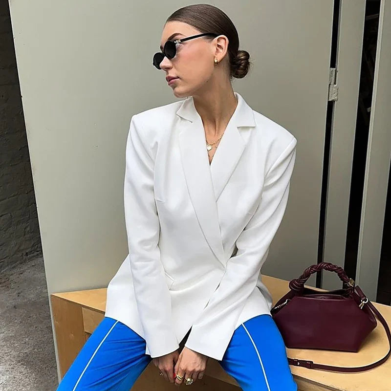 בלייזר גב פתוח - ייל