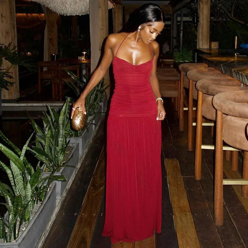 שמלת מקסי כיווצים בעיצוב שסע קשירה בצוואר - JOYA