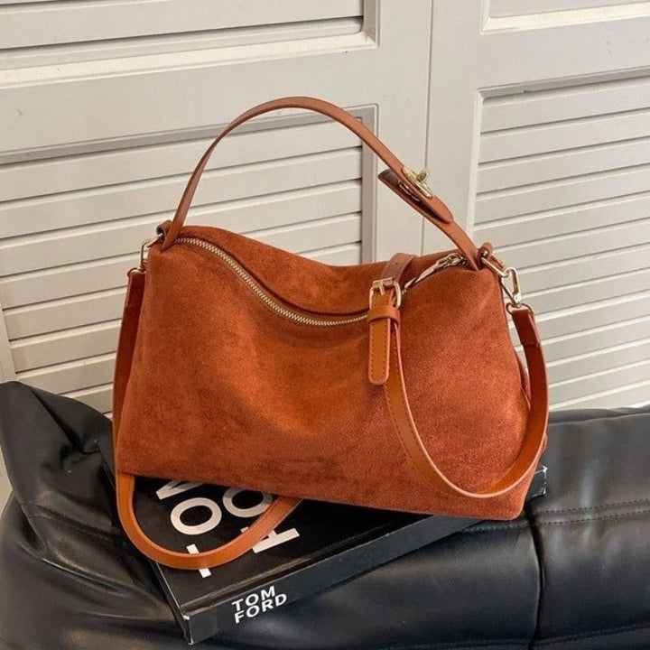 Suede bag with classic design