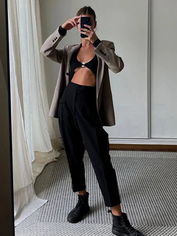 בגד גוף בעיצוב פתחים - נגה