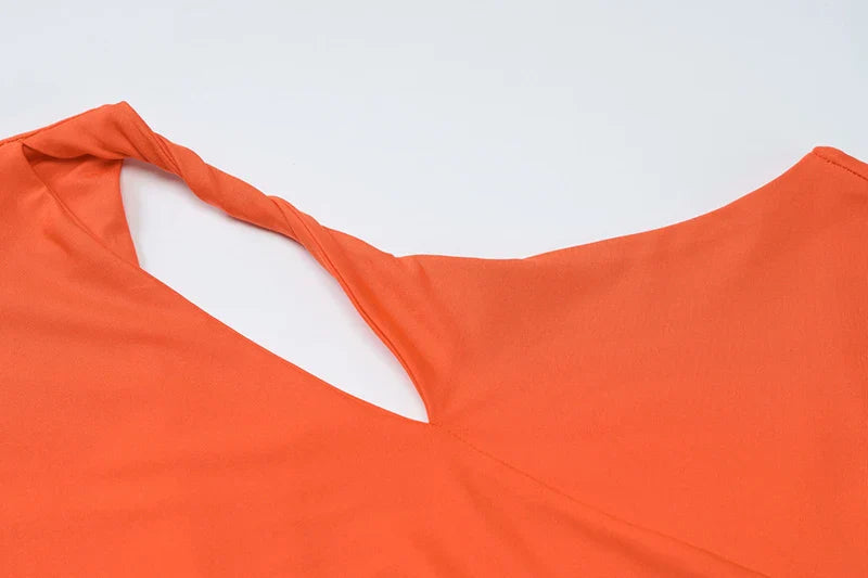 שמלת מקסי גב פתוח בעיטור אבזם פרח - מרינה