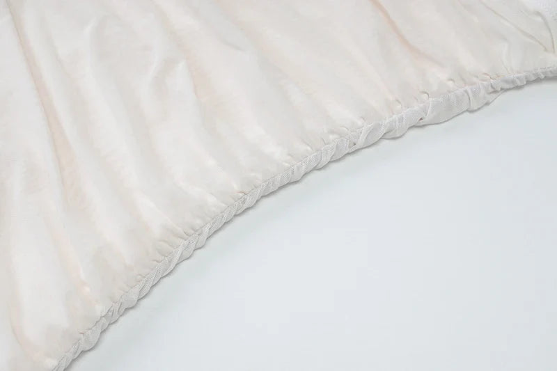 שמלת מיני בעיצוב קיפולים בעיטור צעיף - קאלה