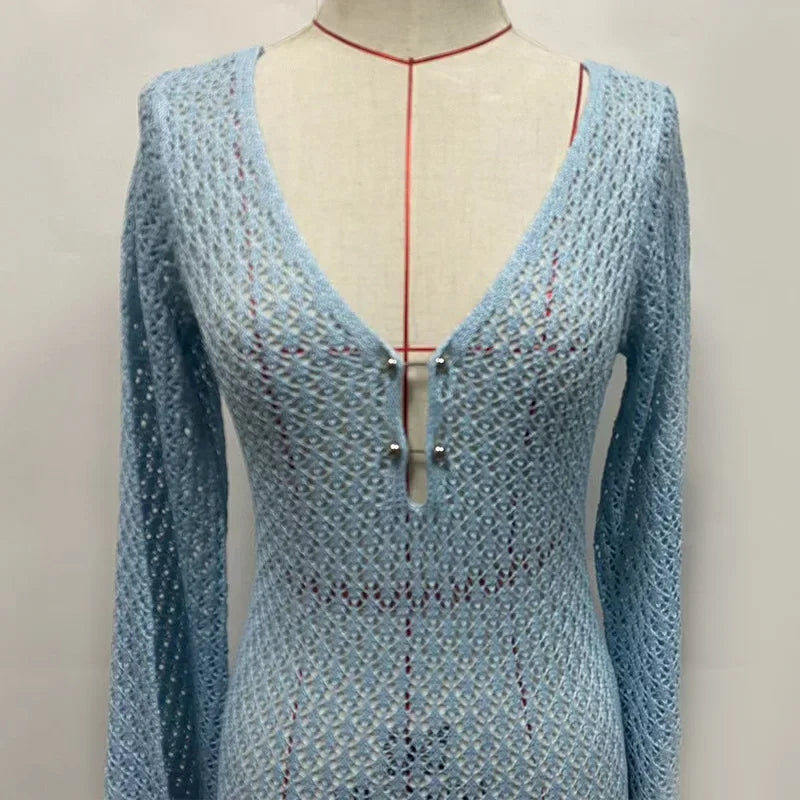 שמלת מקסי חוף סרוגה גב פתוח בעיטור סיכות פנינים - Lina