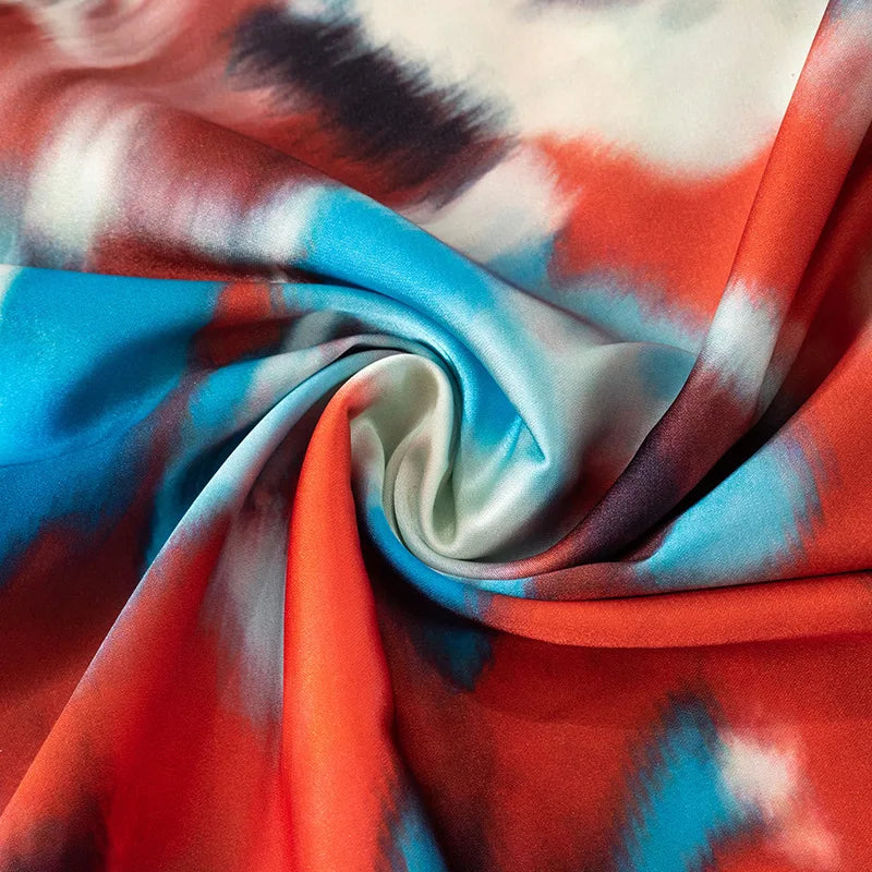 שמלת מקסי סאטן בעיצוב צבעוני - Skylar