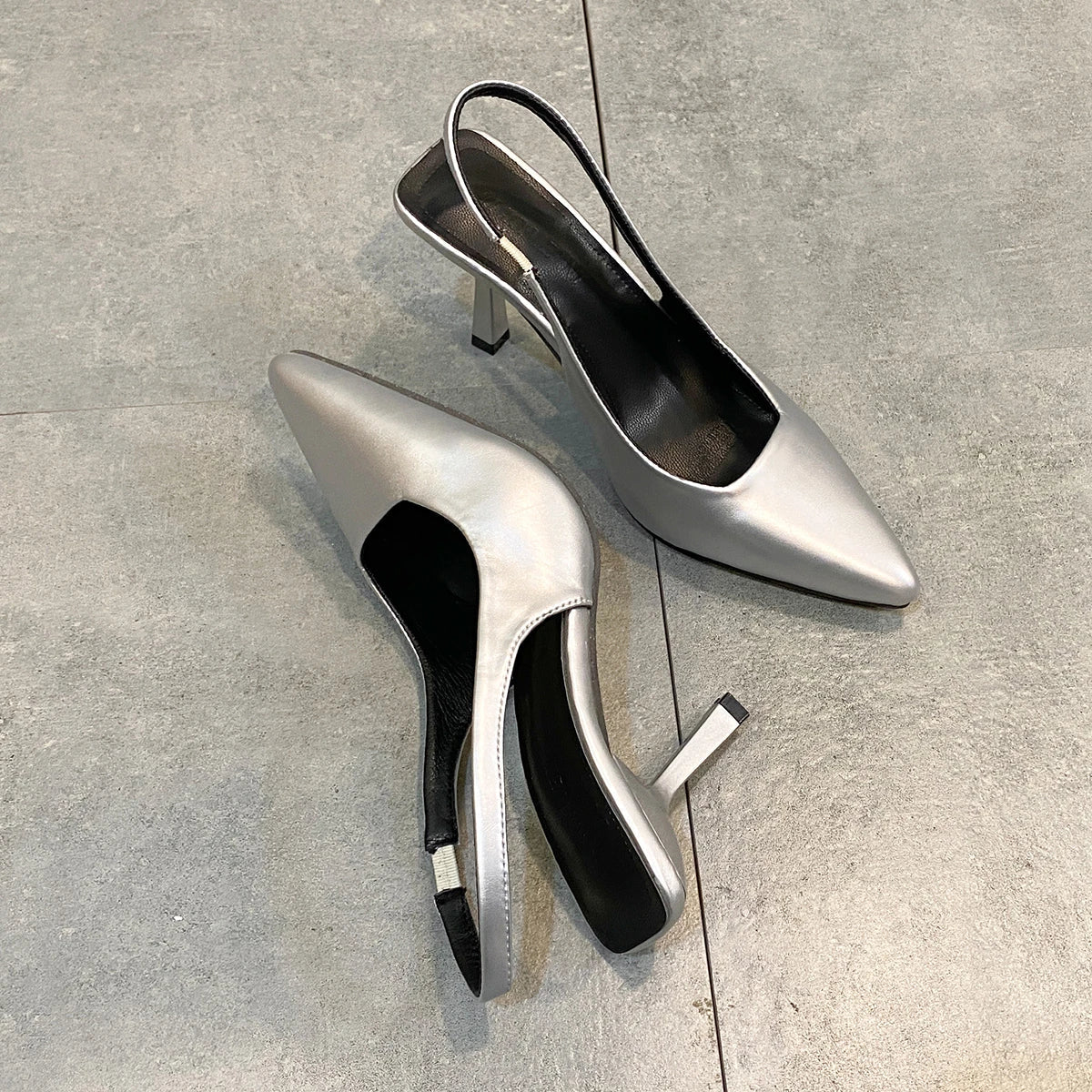 נעלי עקב שפיץ - רירי