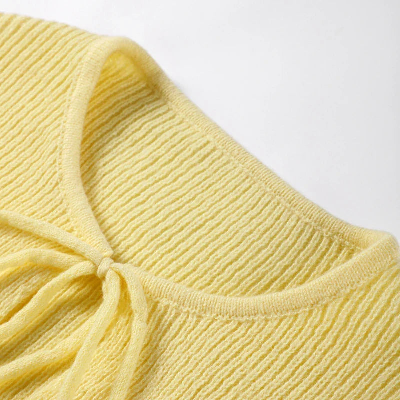 סט שני חלקים סרוג חצאית מקסי וחולצת קשירות - ימית