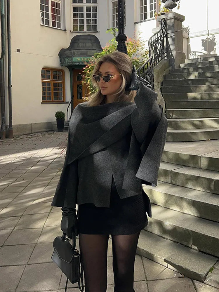 מעיל צמר מחויט בעיטור צעיף תואם - ג'ו