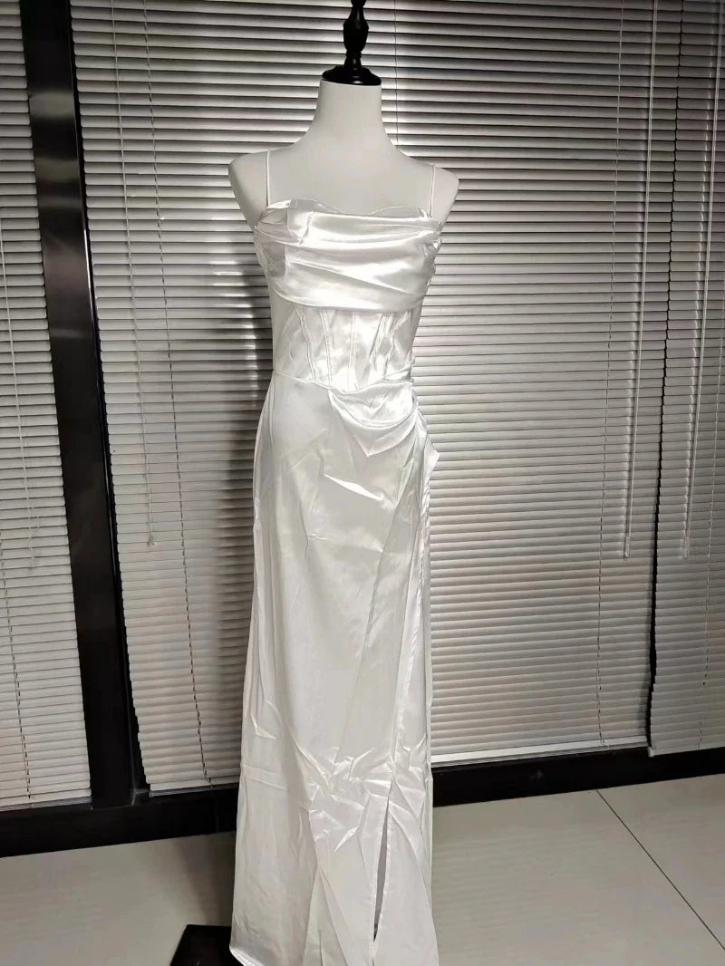 שמלת מקסי סאטן בעיצוב יוקרתי שסע עמוק - מריל