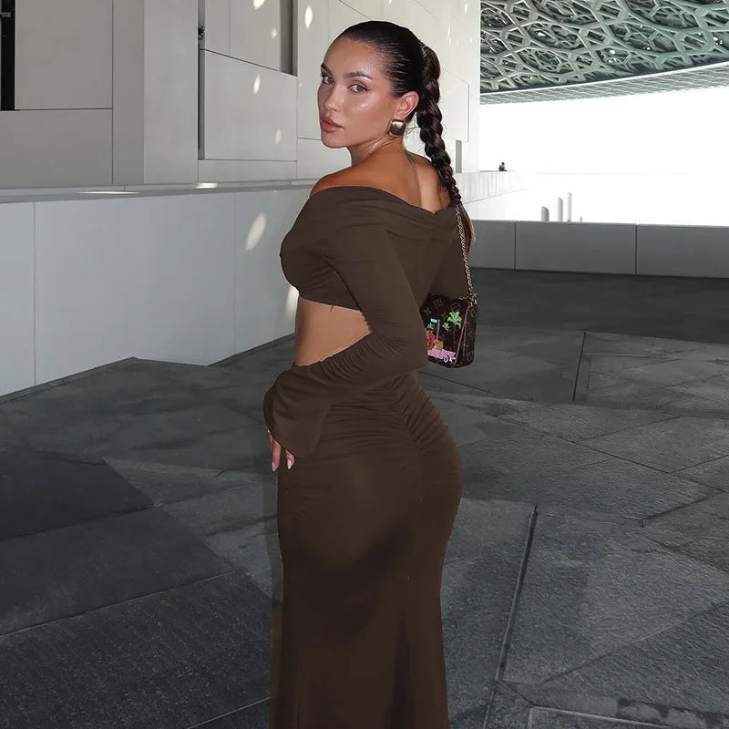 סט שני חלקים טופ כתפיים חשופות בעיטור אבזם וחצאית מקסי גזרה גבוהה - מריאלה