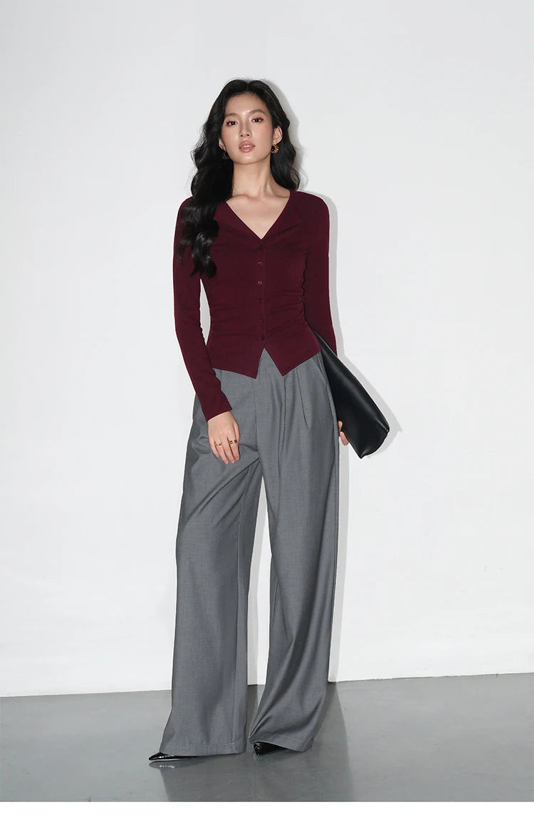 High-waisted tailored pants in a LOOSE design