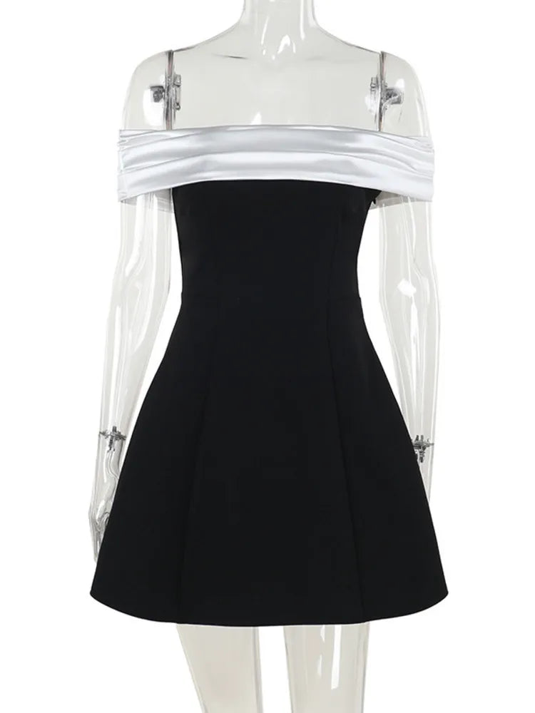 שמלת מיני כתפיים חשופות כתפיית סאטן - סיה