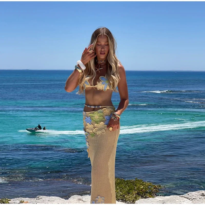 שמלת חוף רשת סרוגה / סט חוף שני חלקים טופ וחצאית מקסי רשת סרוגה בעיטור אפליקציות פרחים - סאנשיין