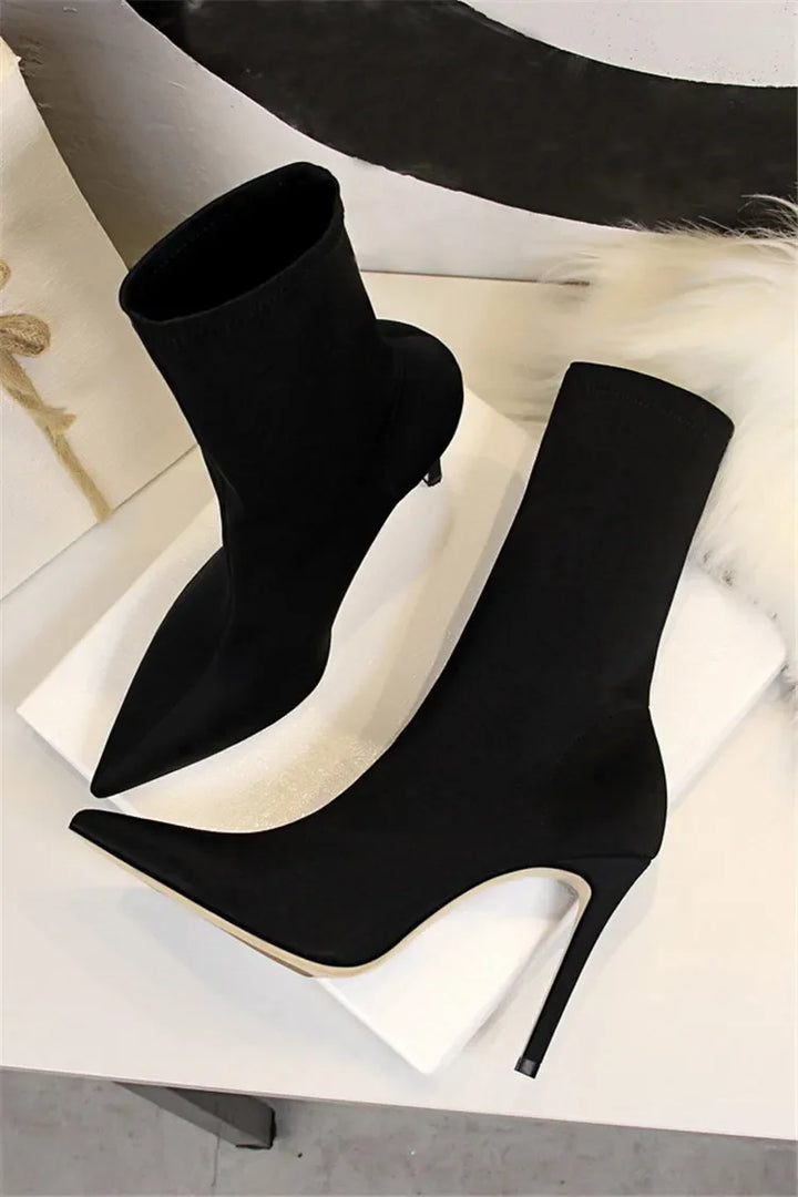 Silk fabric pointed heel boots - Margot