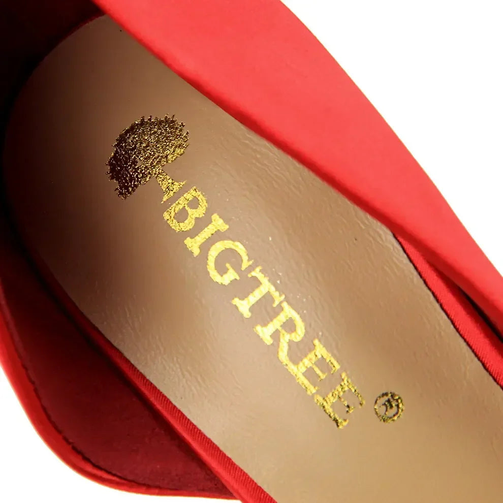 נעלי עקב משי סאטן שפיץ בעיצוב צד פתוח - רויה