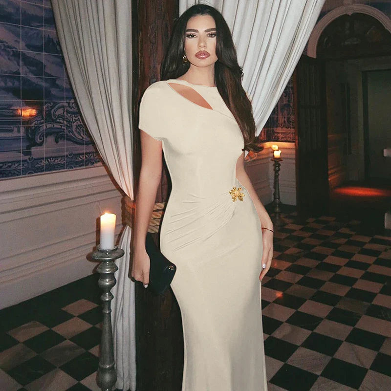 שמלת מקסי גב פתוח בעיטור אבזם פרח - מרינה