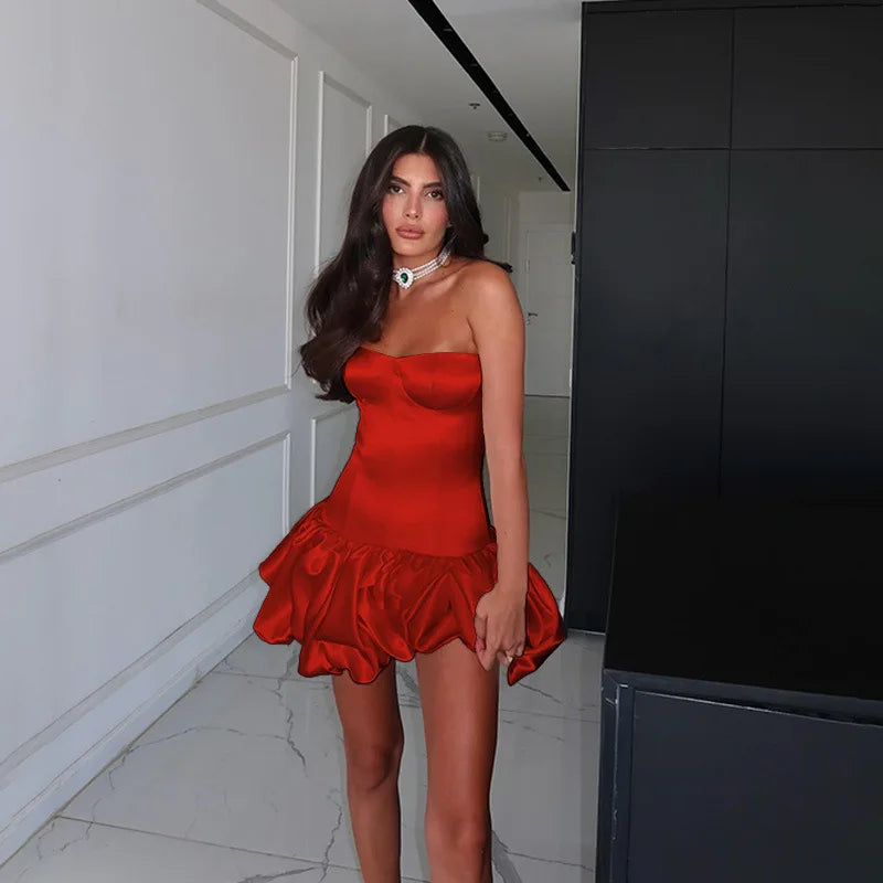 שמלת מיני סאטן סטרפלס בעיצוב בלון כיווצים - BELLEN