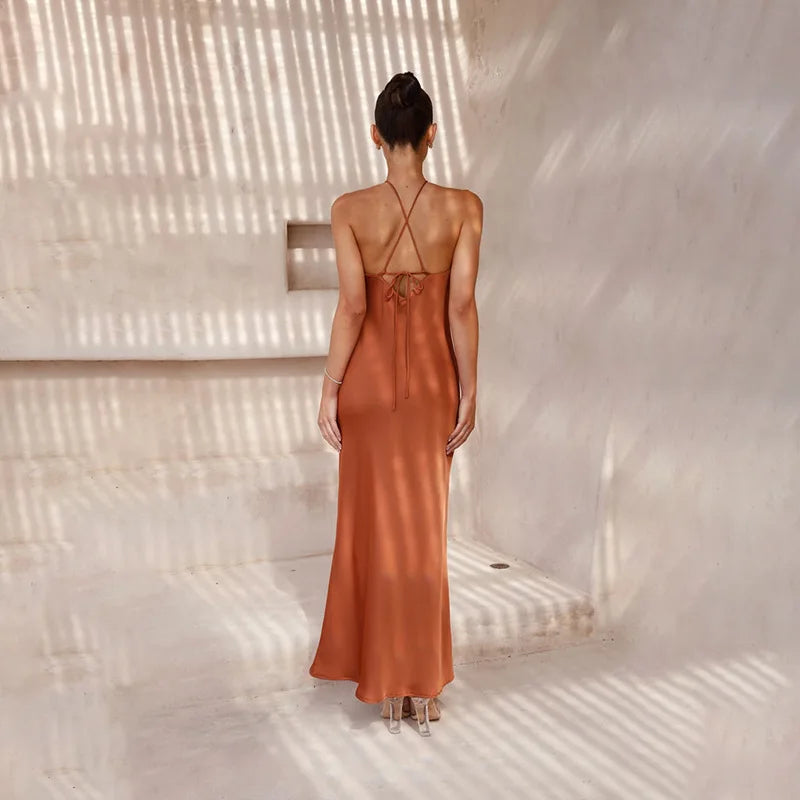 שמלת מקסי סאטן אלגנטית - קלייר