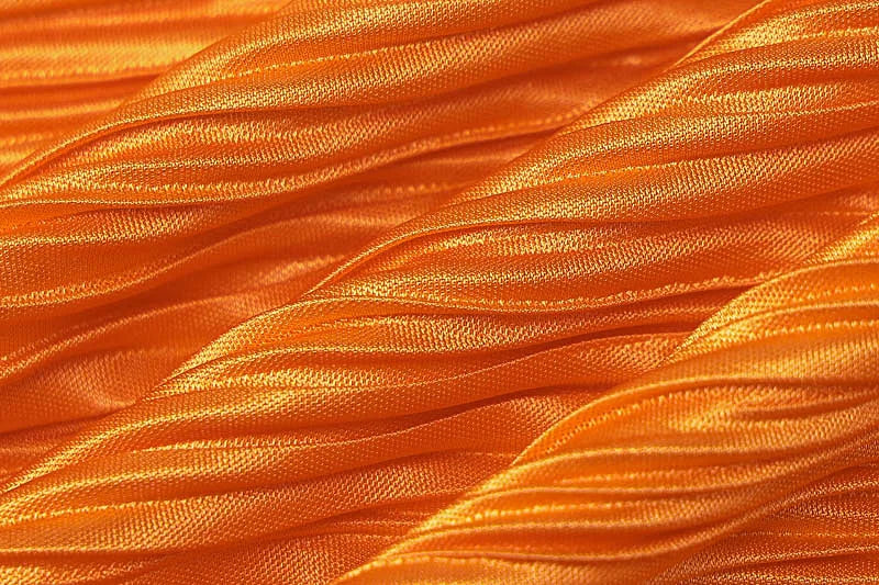 שמלת מקסי כיווצים בד מבריק - Abigail