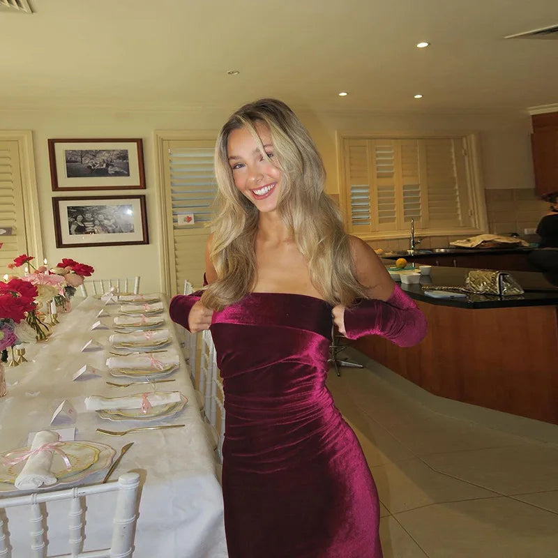 שמלת מקסי סטרפלס קטיפה צמודה  - MICAELLA