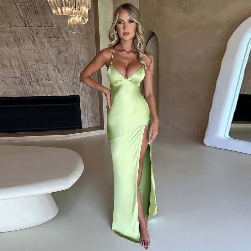 שמלת מקסי סאטן בעיצוב שסע וקשירות בגב - לואן