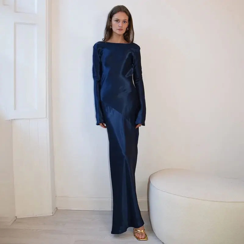 שמלת ערב מקסי סאטן גב פתוח בשילוב שסע ושרוולי פעמון  - מריאן