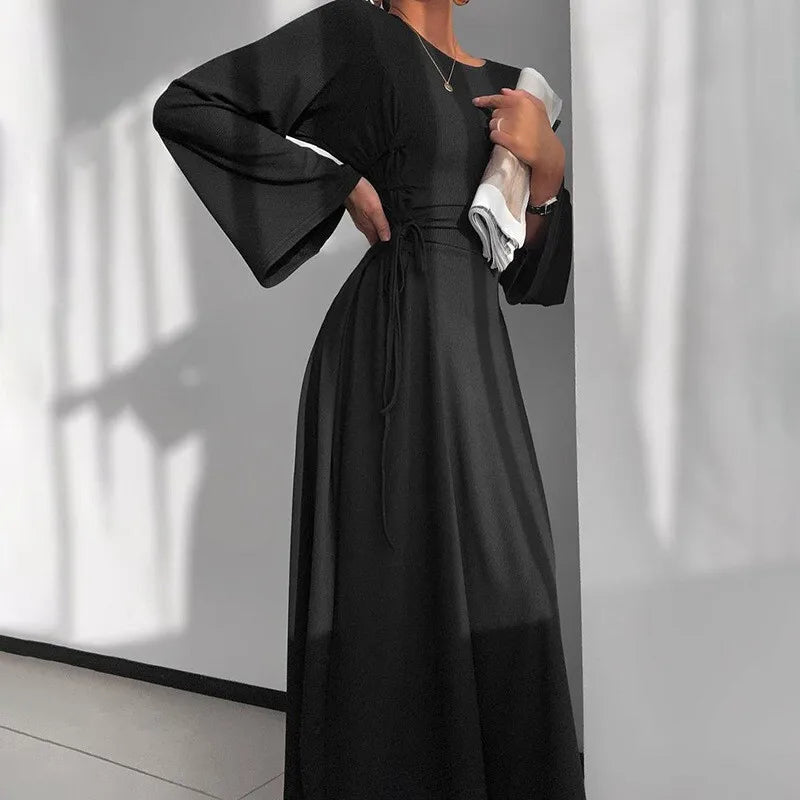 שמלת מקסי סרוגה צנועה בגזרת A קשירות במותן - לירי