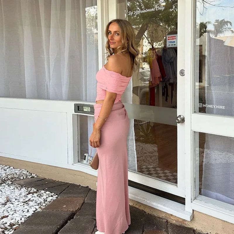 שמלת מקסי כיווצים בעיצוב רשת וכתפיים חשופות - קשת