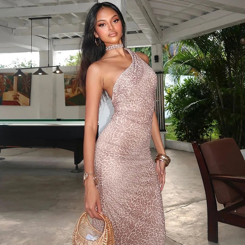 שמלת מקסי מנומרת בעיצוב קשירה בצוואר - אמזונה