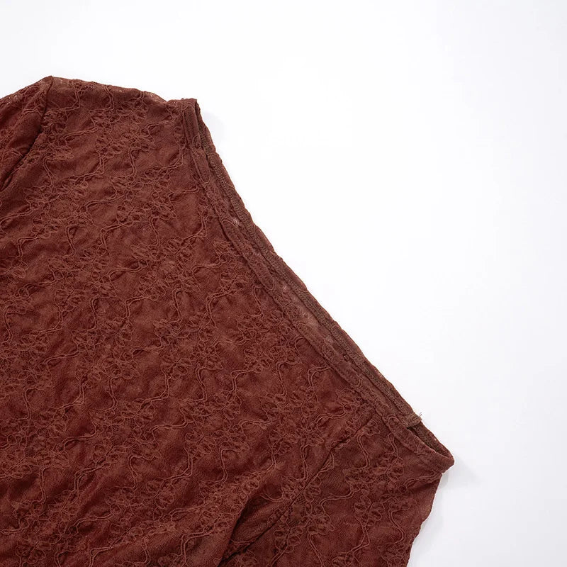 שמלת מקסי בעיצוב שסע ותחרה בעיטור קשירה - WINE