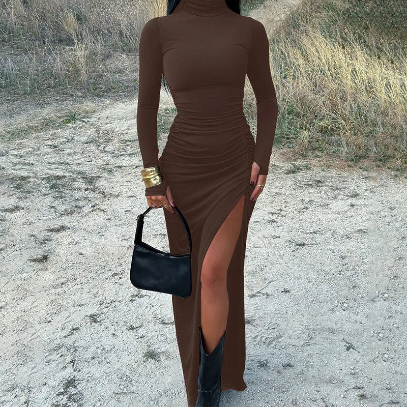 שמלת מקסי כיווצים צווארון גולף בעיצוב שסע עמוק - סאשה