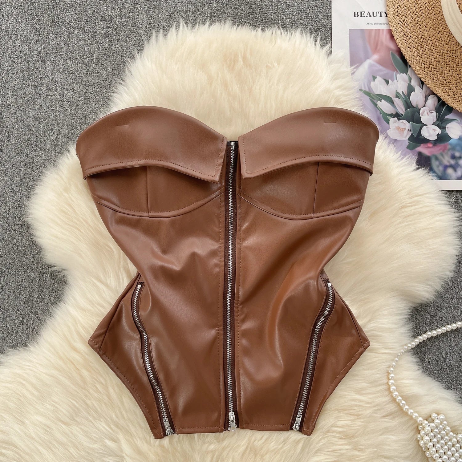 מחוך סטרפלס דמוי עור סגירת רוכסן קדמי - Carter