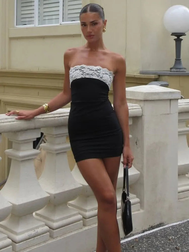 שמלת מיני סטרפלס בעיטור תחרה - מלי