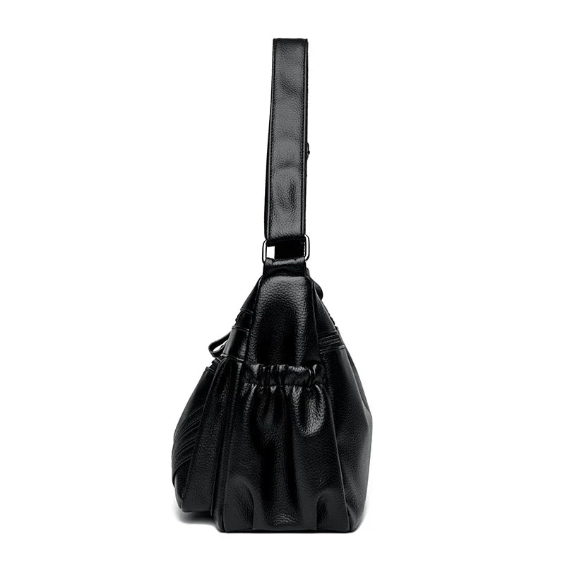 Leather bag with comfortable design - various storage compartments