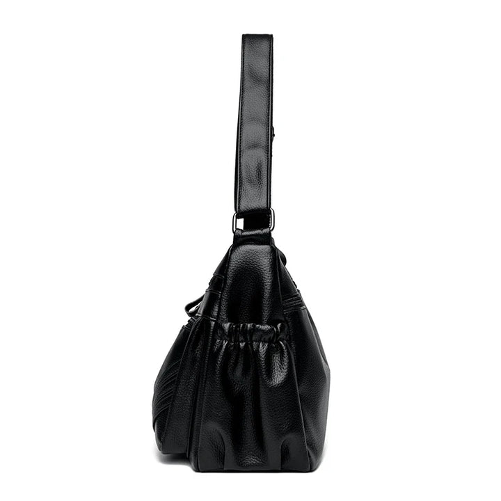 Leather bag with comfortable design - various storage compartments