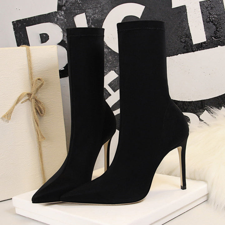 Silk Pointed Heel Boots - Chloé