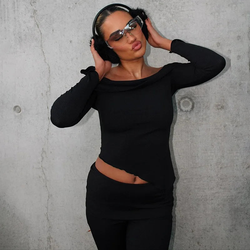 חליפת שני חלקים סרוגה חולצת כתפיים חשופות בגזרה אסימטרית ומכנסיים ארוכים - ROZIE