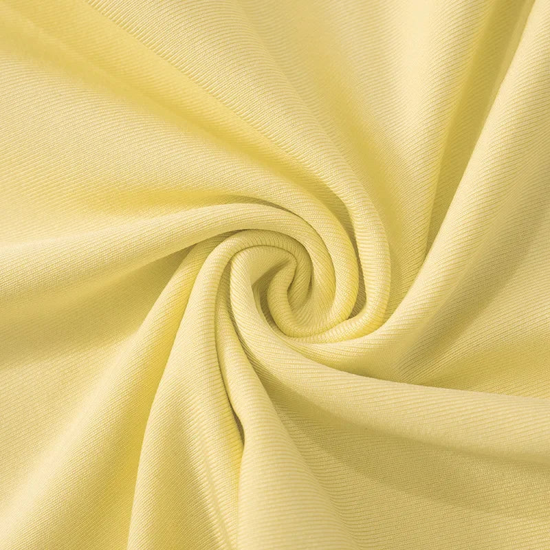 שמלת מקסי סטרפלס בעיצוב שיפון בעיטור שסע - פיה