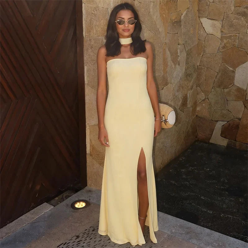 שמלת מקסי סטרפלס אלגנטית בעיצוב שסע בעיטור צעיף תואם - לוס