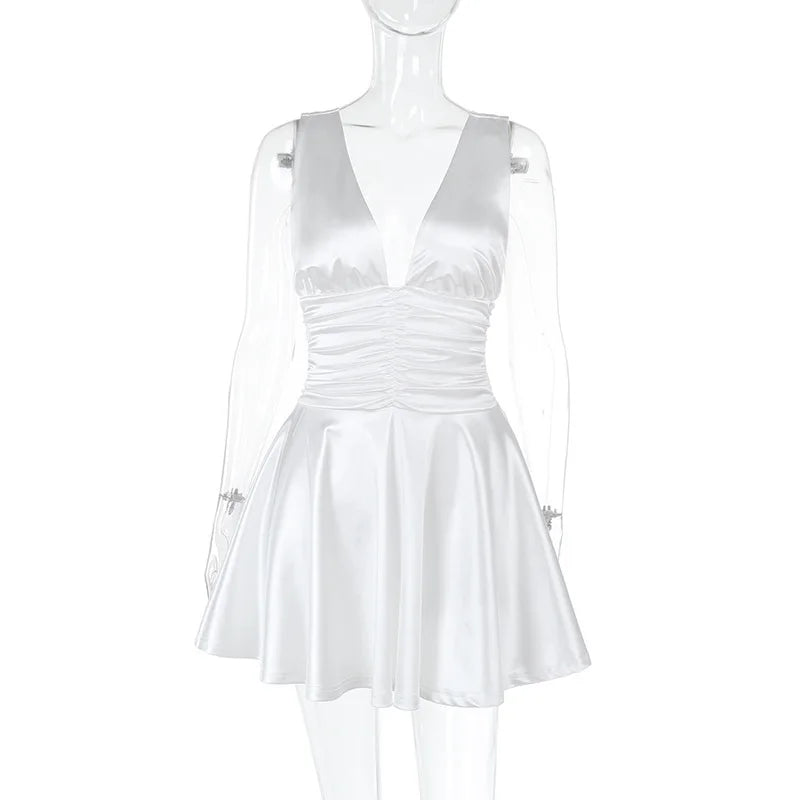 שמלת מיני סאטן בעצוב כיווצים קשירה בכתפיות - Celia