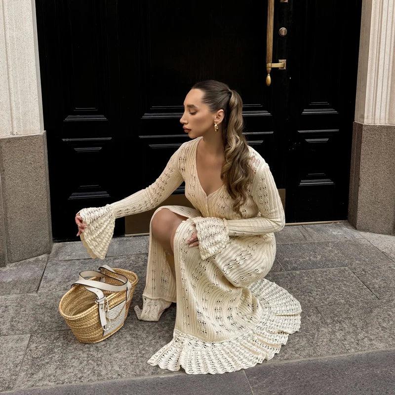 שמלת / עליונית מקסי קרושה סרוגה סגירת כפתורים - דוון