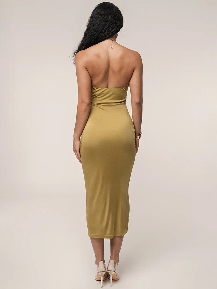 שמלת מידי צמודה בעיצוב שרשרת ופתח בעיטור אבזמים - ג'ון